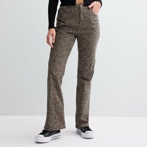 Juniors' Tinseltown High-Rise Bootcut Leopard Print Pants